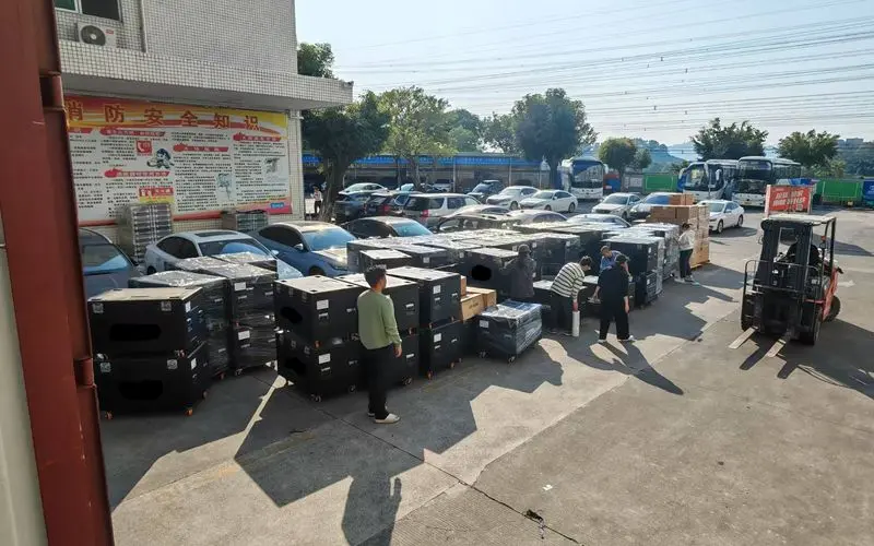 WINFIN LED displays prepared for overseas shipment