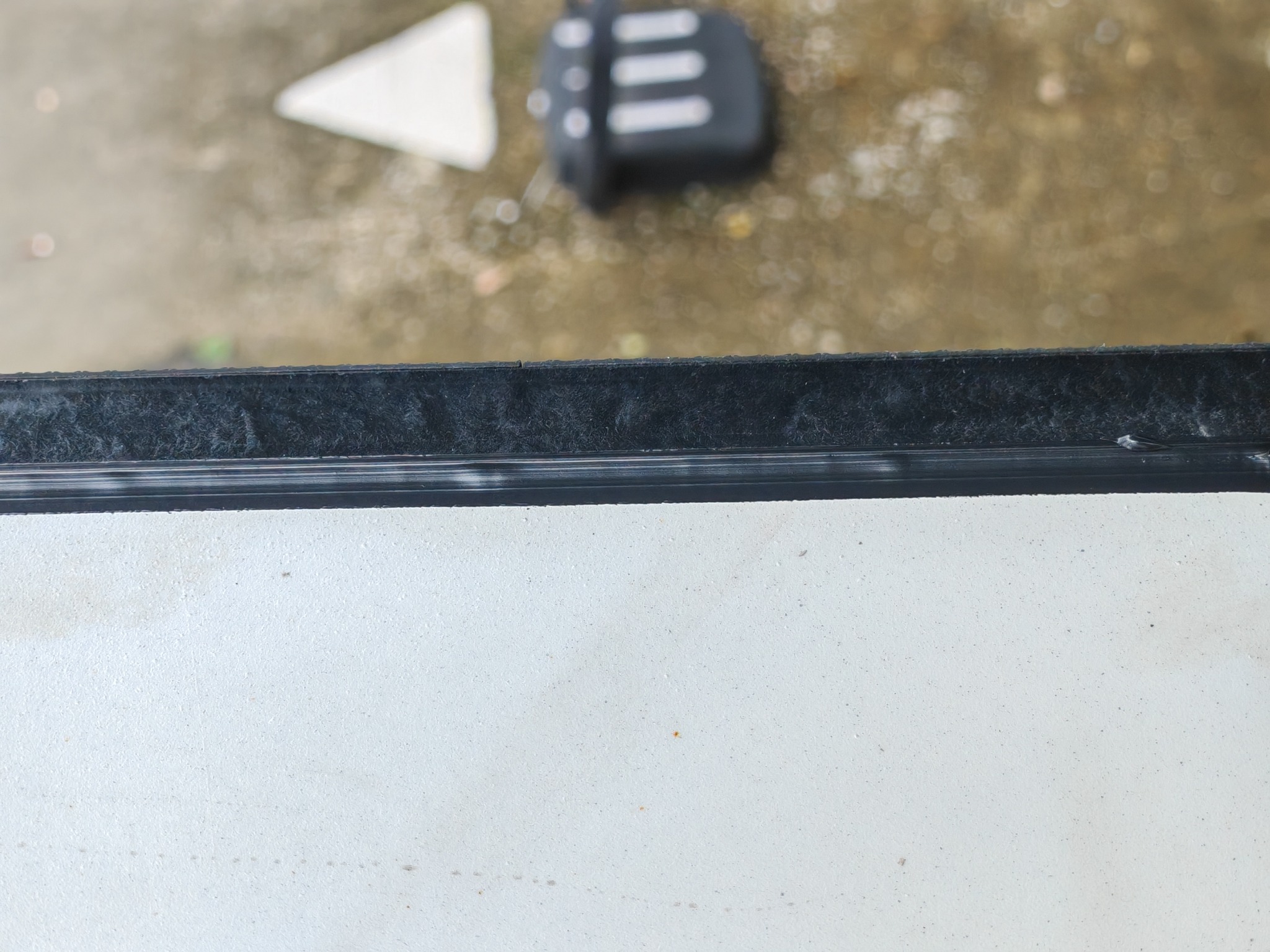 Waterproof structural sealant filling the gap between the LED module and cabinet on a mobile advertising truck